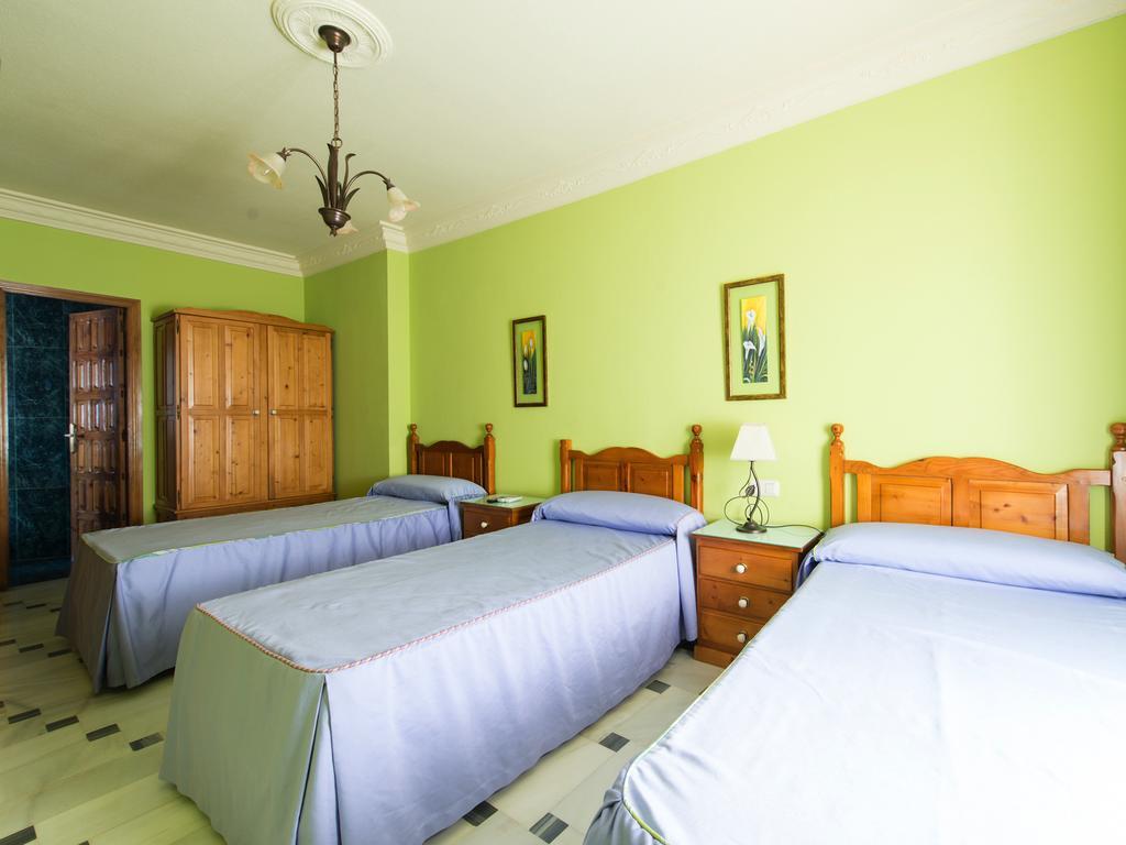 Hostal San Francisco Granja de Torrehermosa Habitación foto